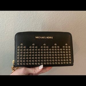 Michael Kors Phone Wallet Wristlet